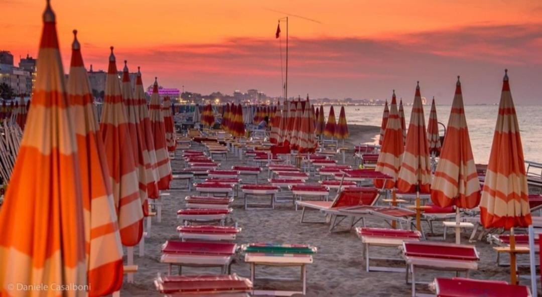 Hotel Astoria Riccione Exterior photo