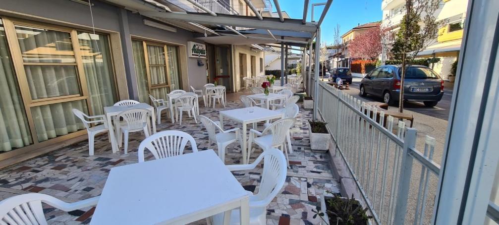 Hotel Astoria Riccione Exterior photo